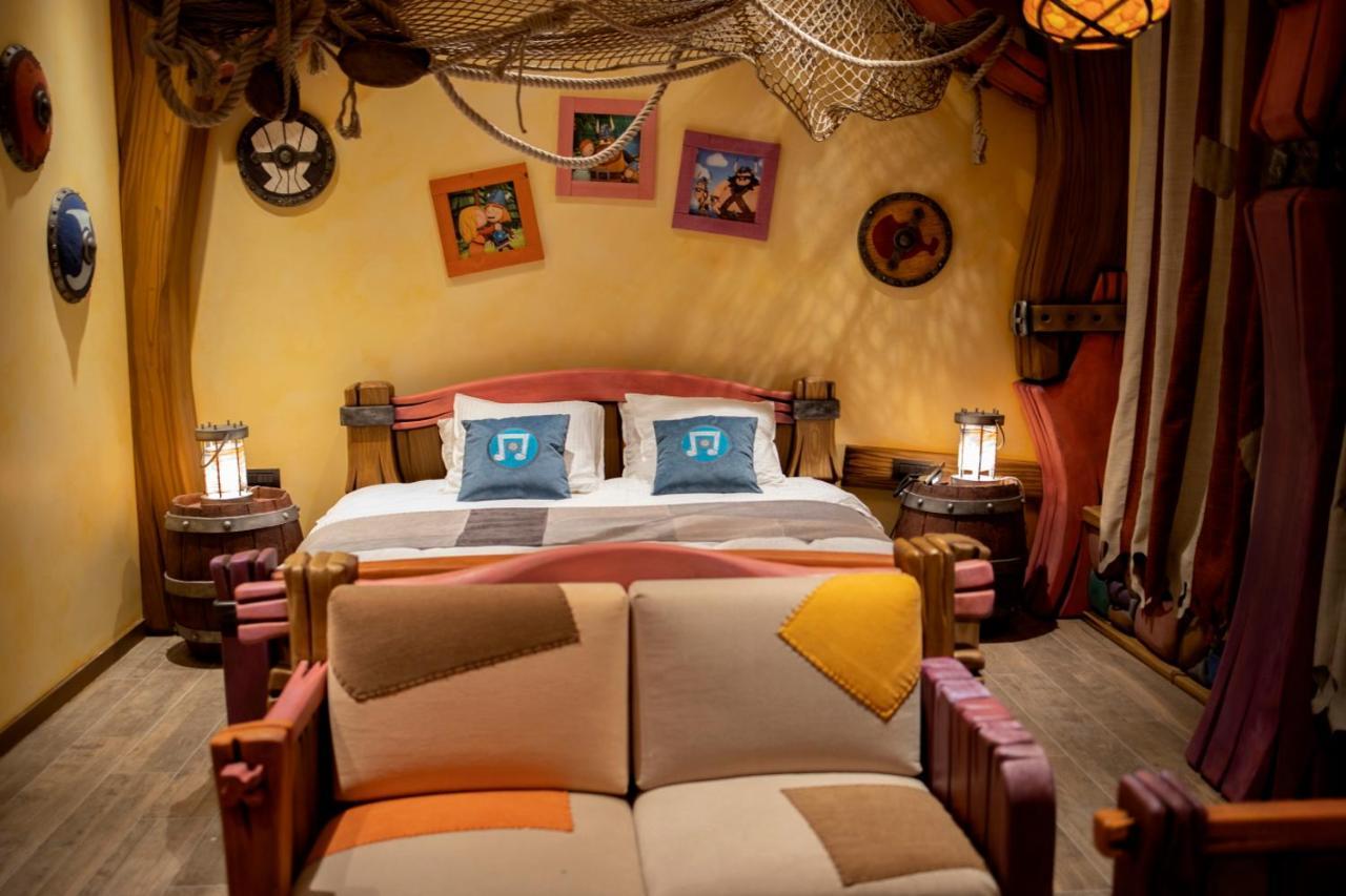Theater Hotel 4*